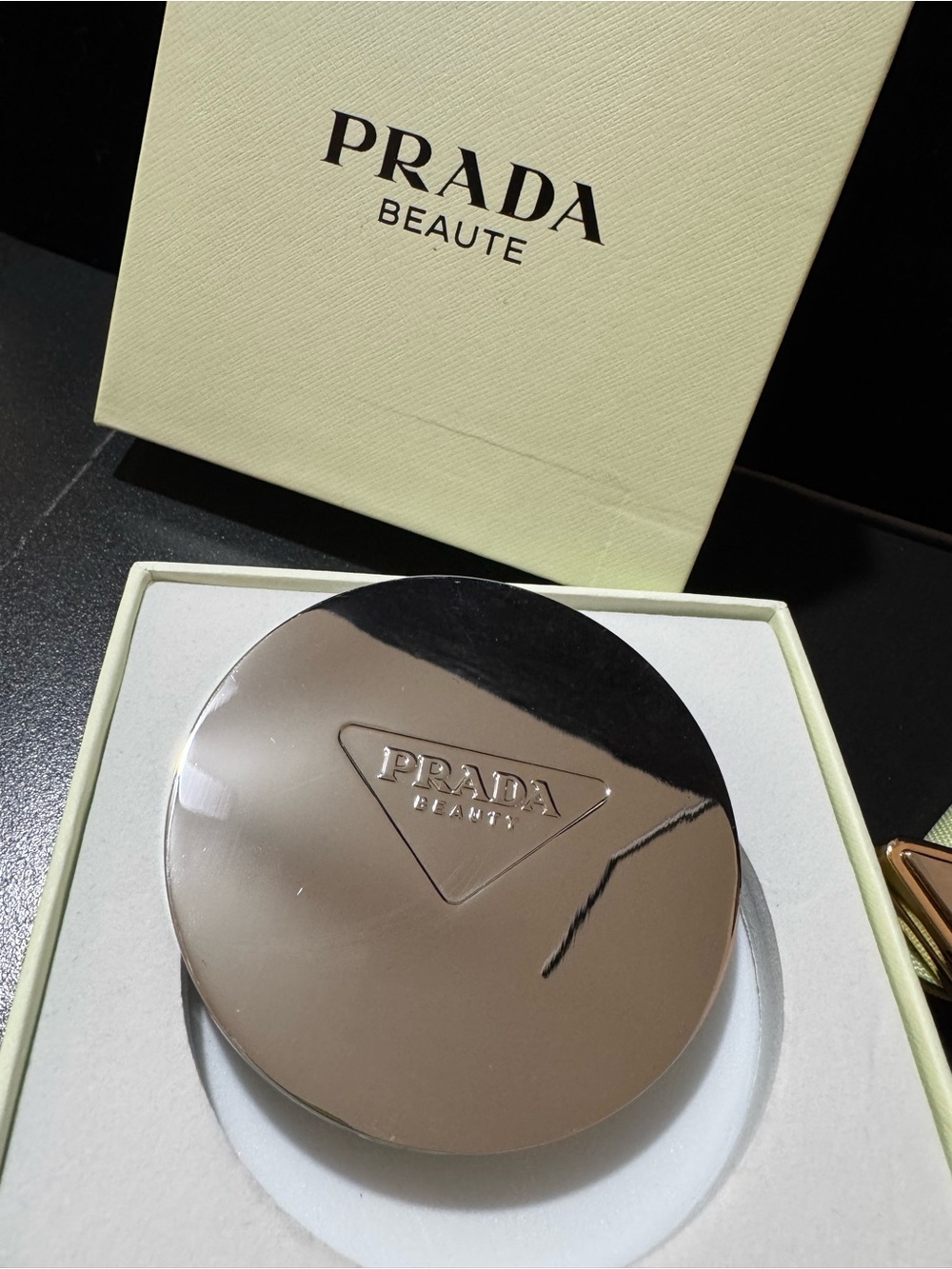 PRADA BEAUTÉ Compact 2 sided mirror - Reflective Taupe Compact